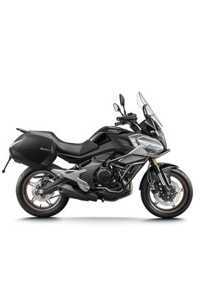 CFMOTO 700MT